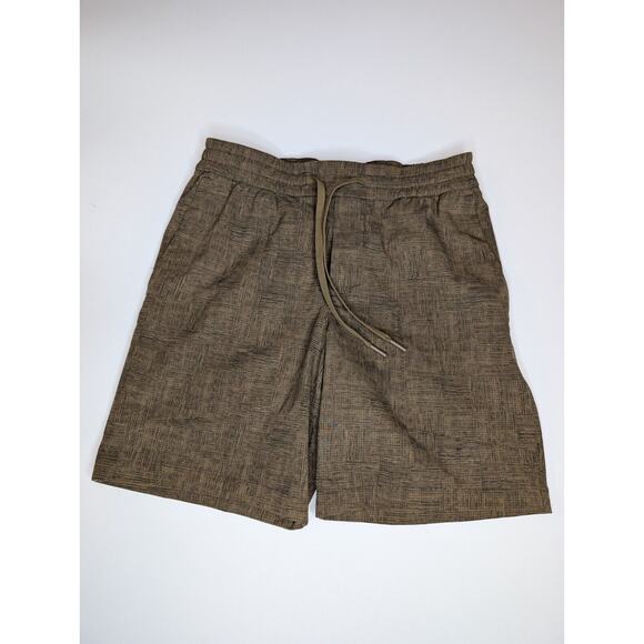 Lululemon Bowline Short 8" WovenAirSize Small - Picture 2 of 11